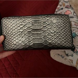 snakeskin Coach accordion Wallet